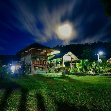 Tiu Batu Homestay Alas Kültér fotó