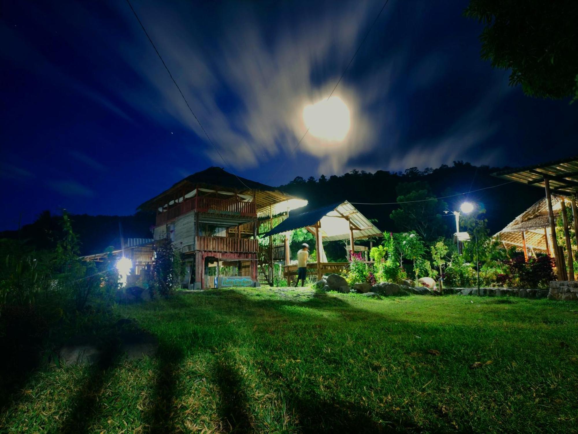 Tiu Batu Homestay Alas Kültér fotó